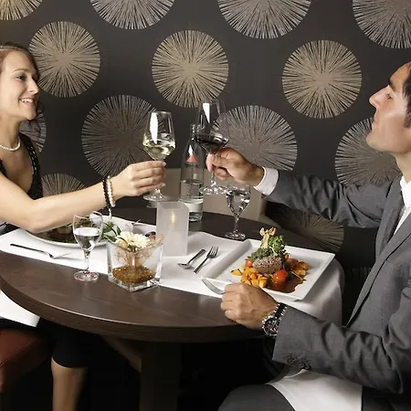 Oversum Ski- Und Vital Hotell